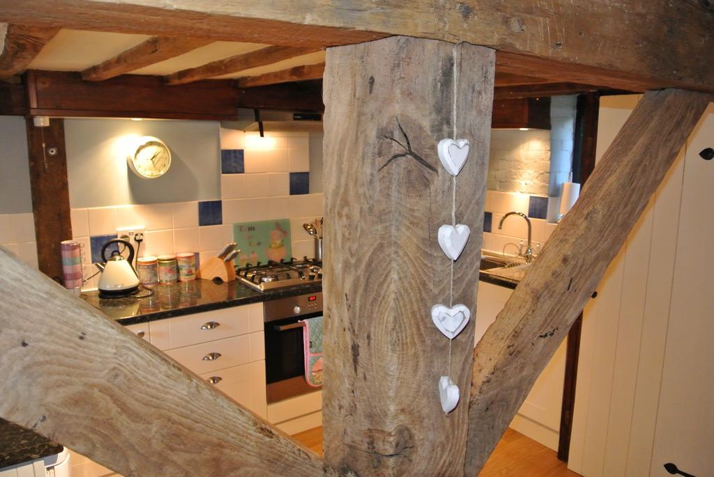 Frith Farm House Cottages Newnham  Стая снимка